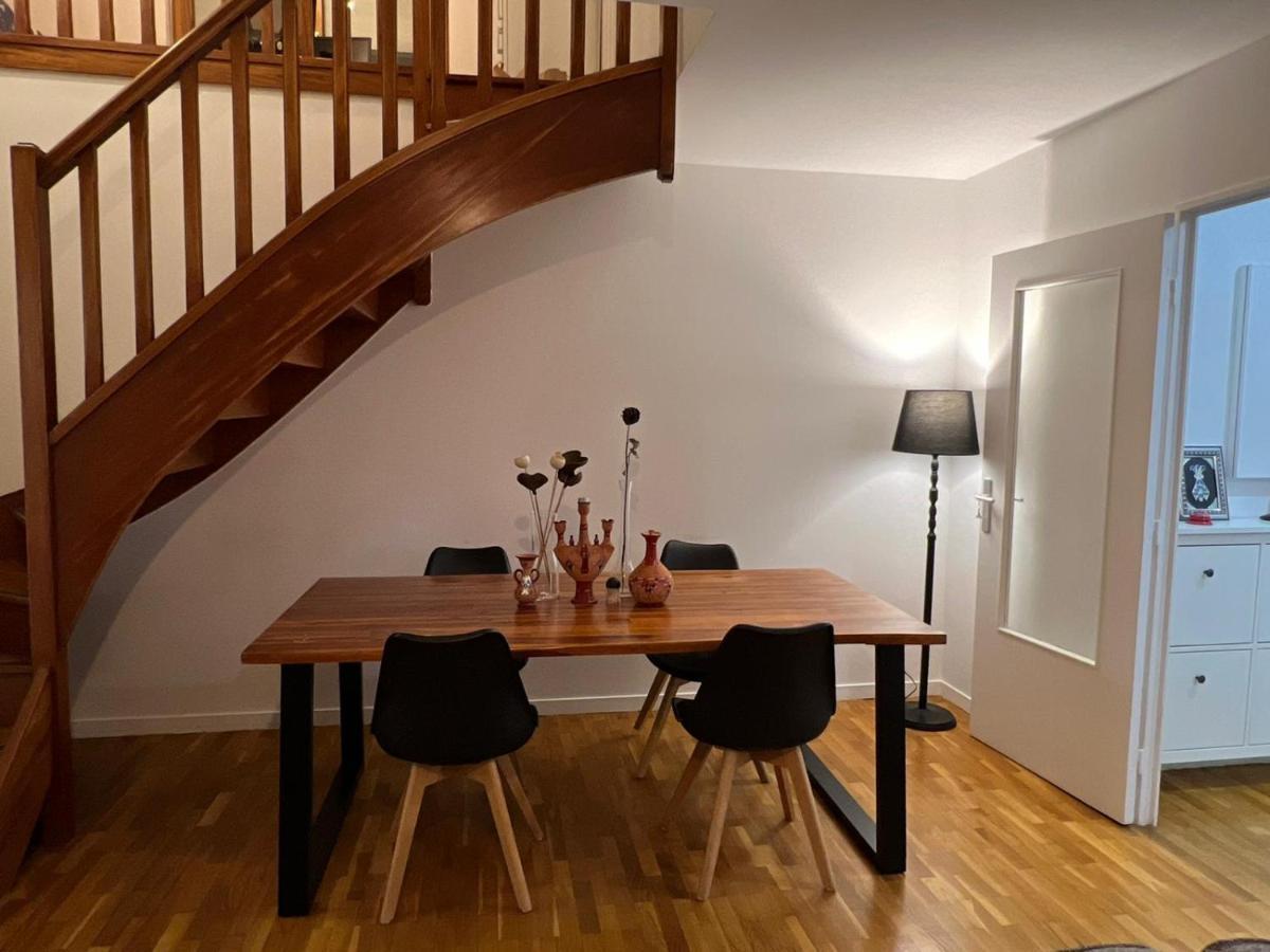Entire Apartment With Terrace Paris Exterior photo