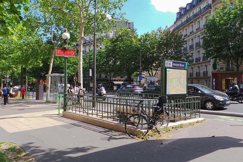 Entire Apartment With Terrace Paris Exterior photo